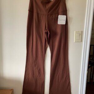 Yelete Active Brown Flared Leggings Size L NWT